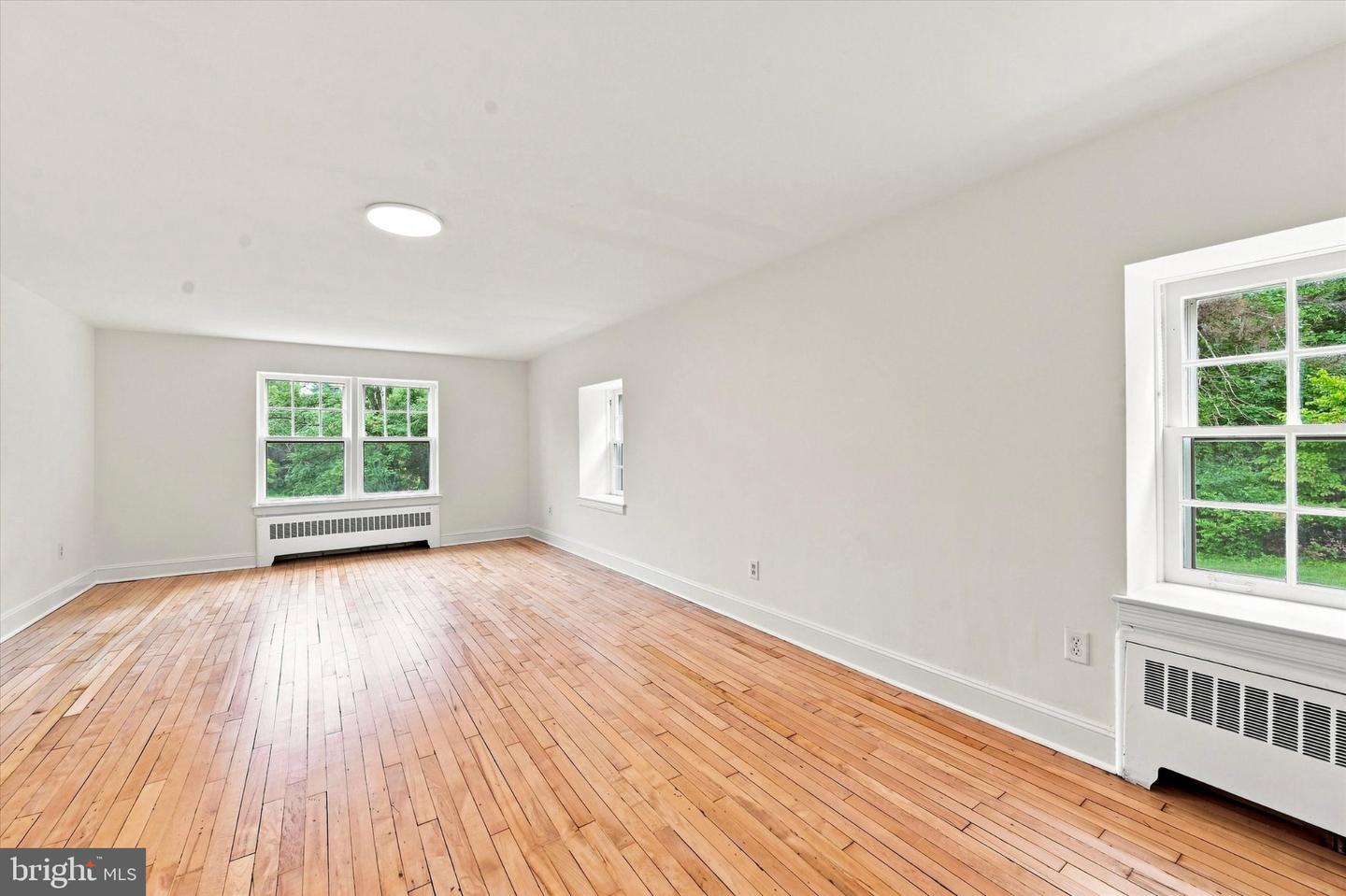 814 Bernstein Ln Property Photo 21