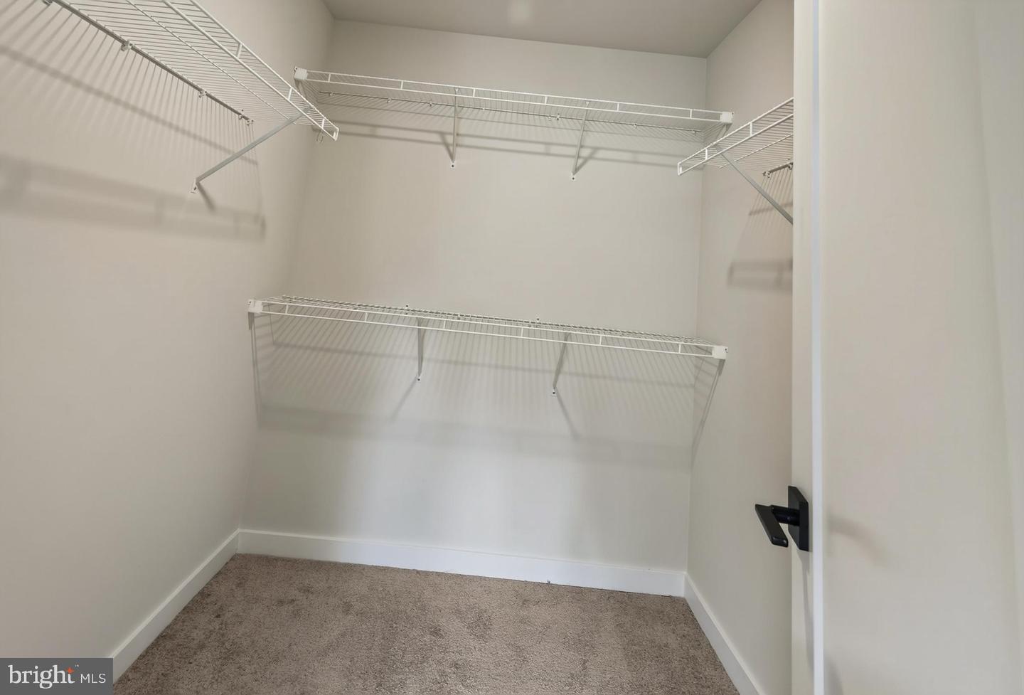 317 Star Tavern Ln Property Photo 11