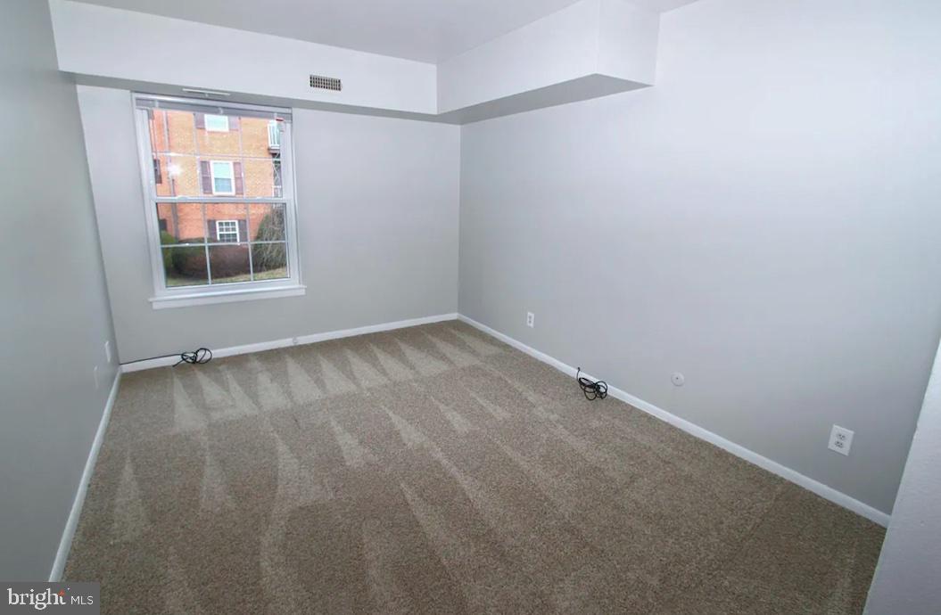 414 Drummers Ln #414 Property Photo 8