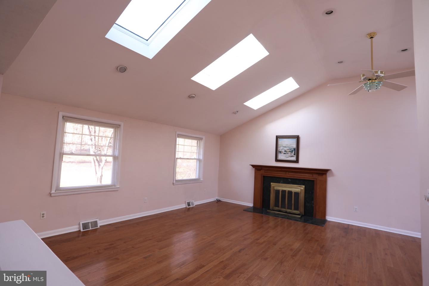 1443 Valley Forge Rd Property Photo 5