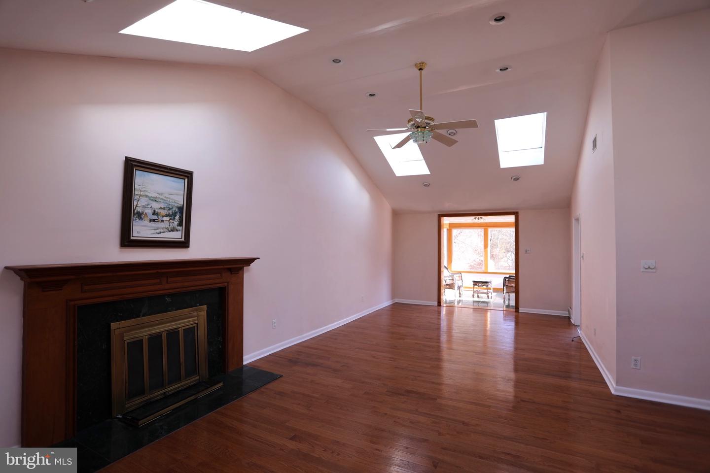 1443 Valley Forge Rd Property Photo 6