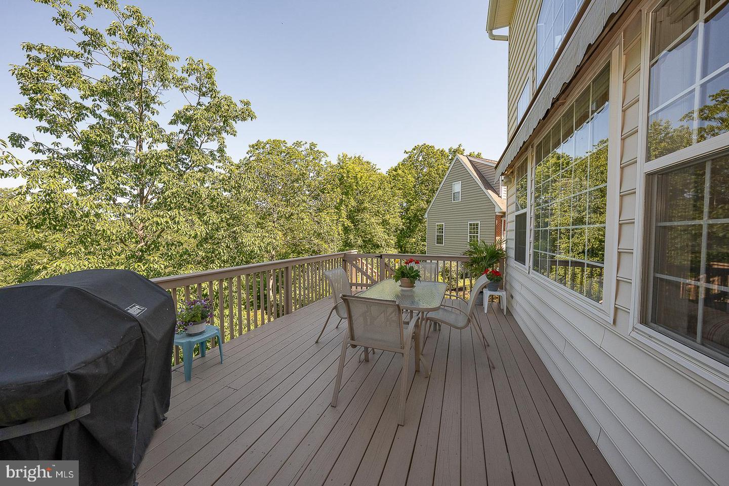 12 Shady Brook Ln Property Photo 27