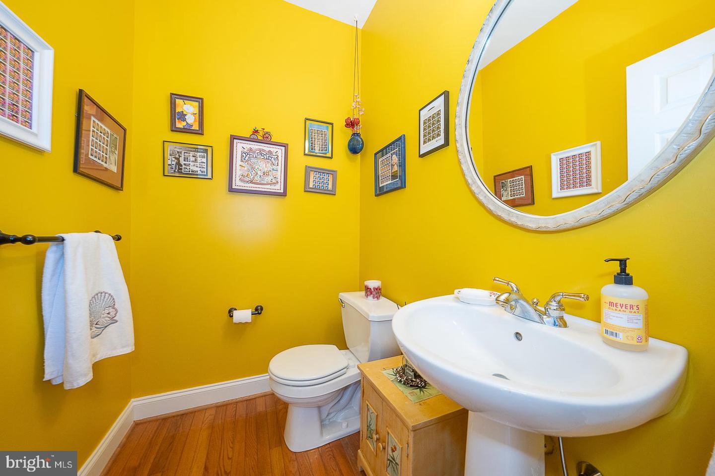 12 Shady Brook Ln Property Photo 29