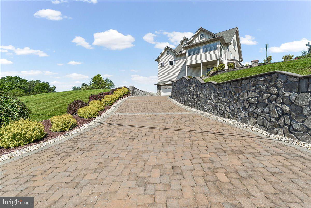 558 E Baltimore Pike Property Photo 8