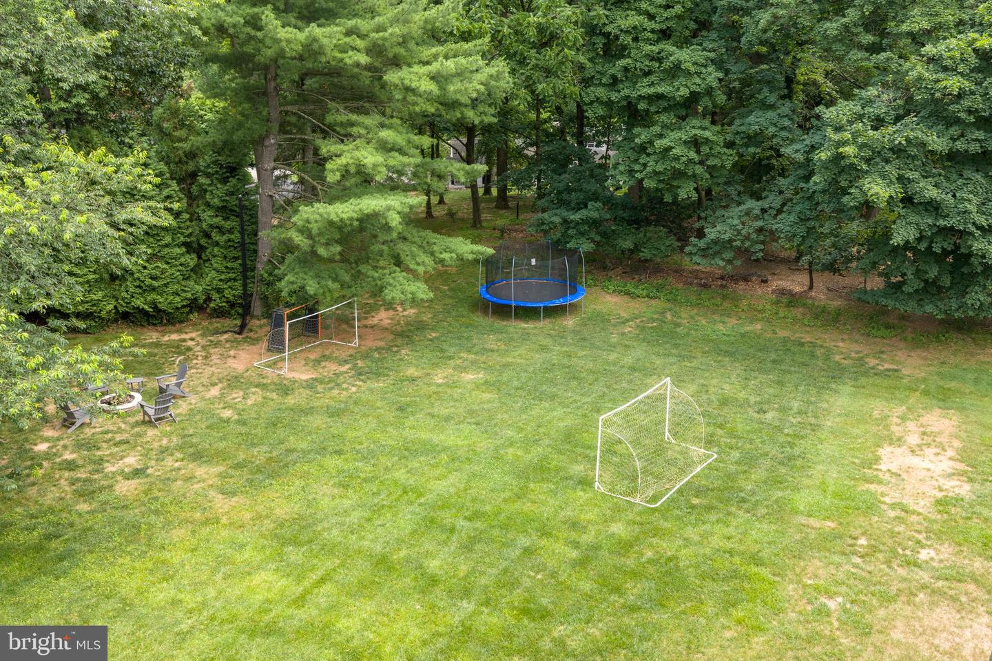912 Weadley Rd Property Photo 9