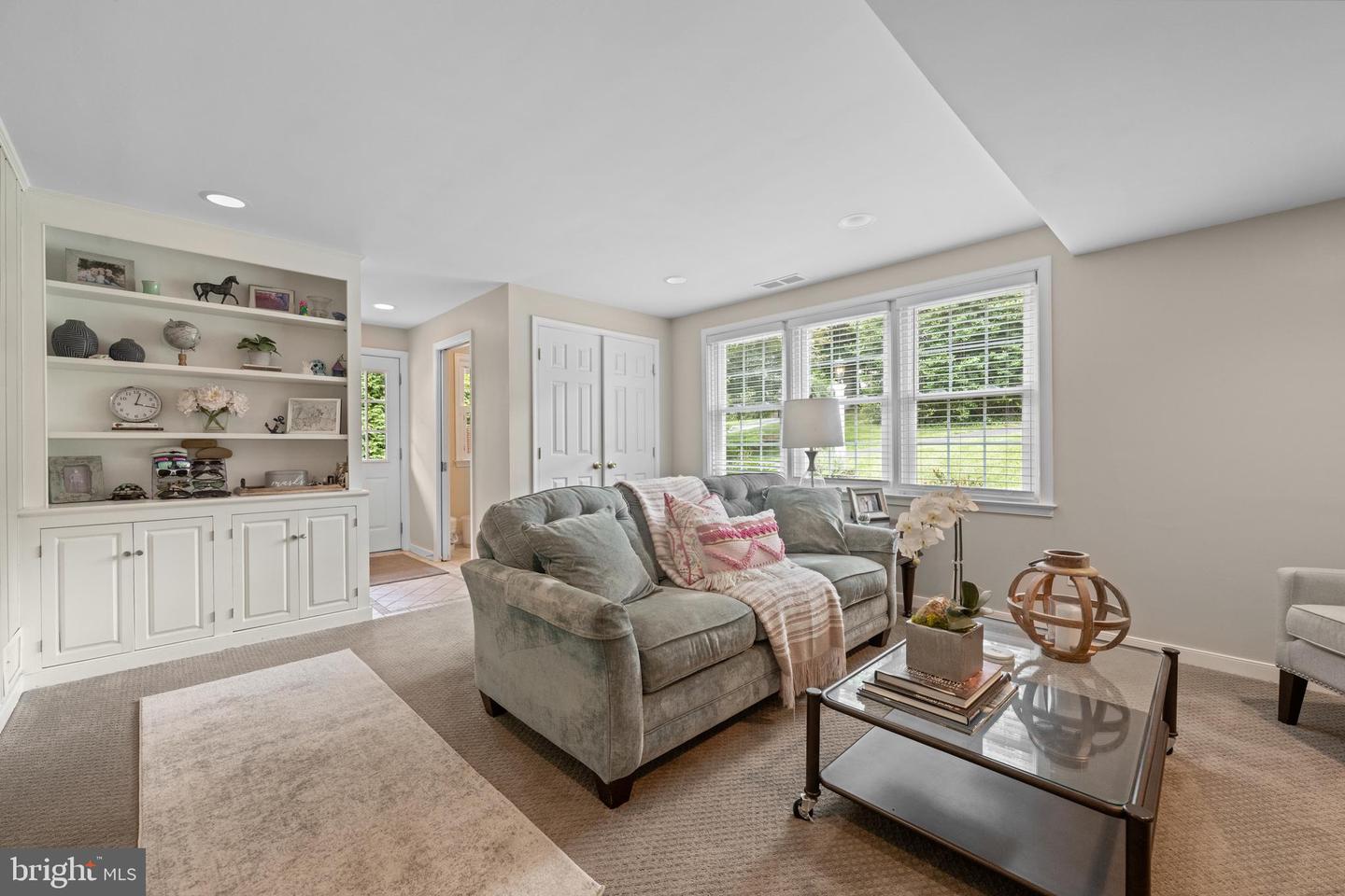 912 Weadley Rd Property Photo 28