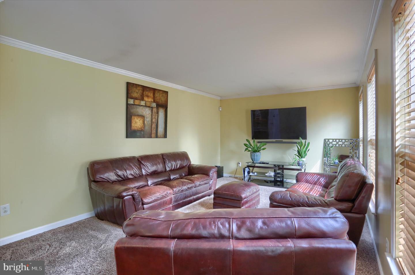 414 Flagstone Cir Property Photo 17