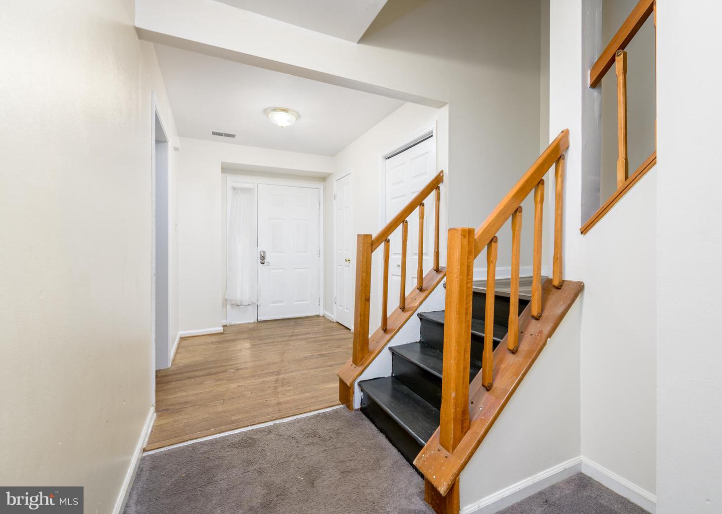 77 Bunker Hill Ct #77 Property Photo 3