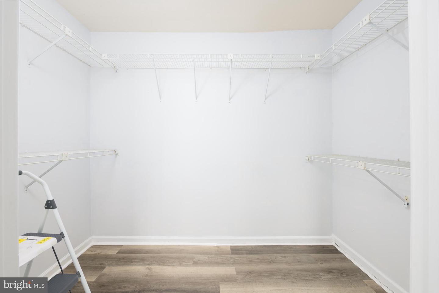 77 Bunker Hill Ct #77 Property Photo 12