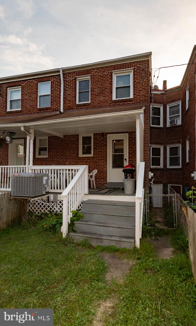 335 Stuart Ave Property Photo 17