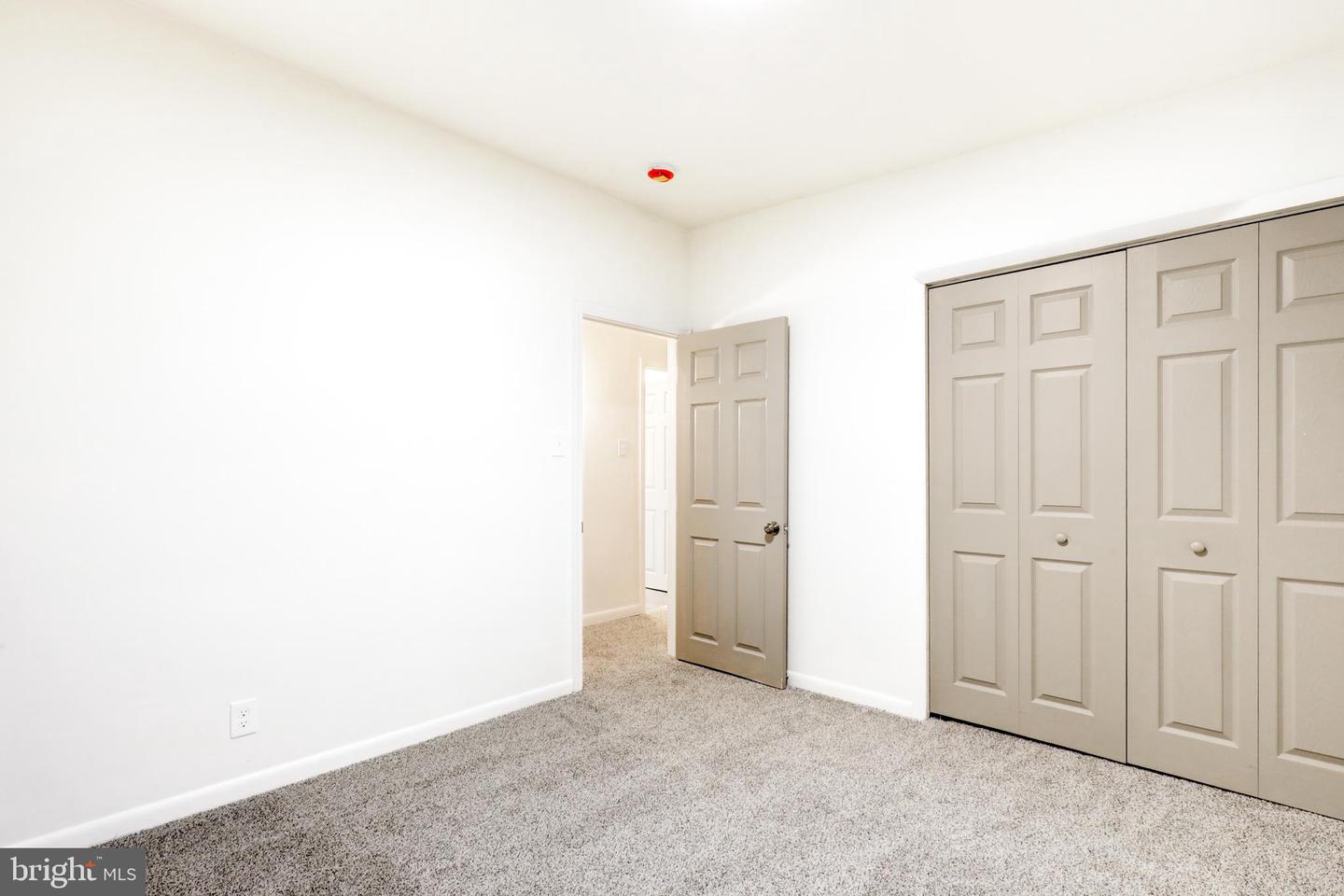 904 S Chester Rd Property Photo 30