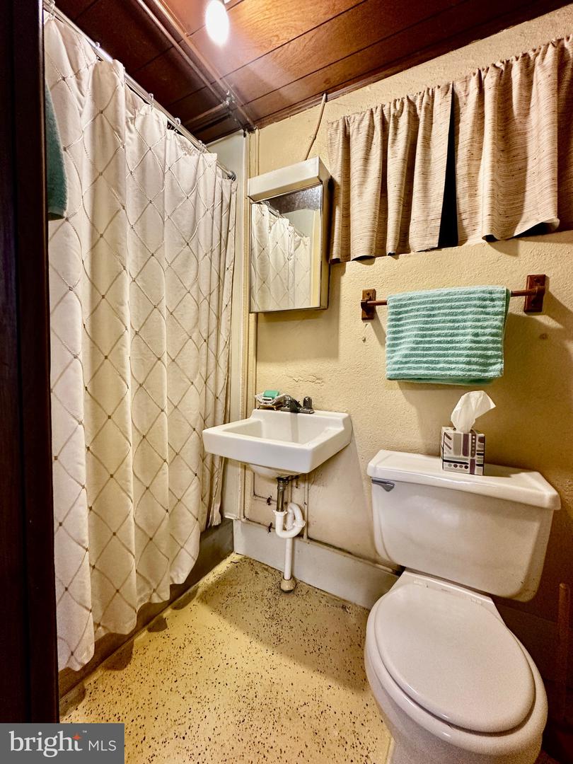 255 Kimbel Dr Property Photo 15