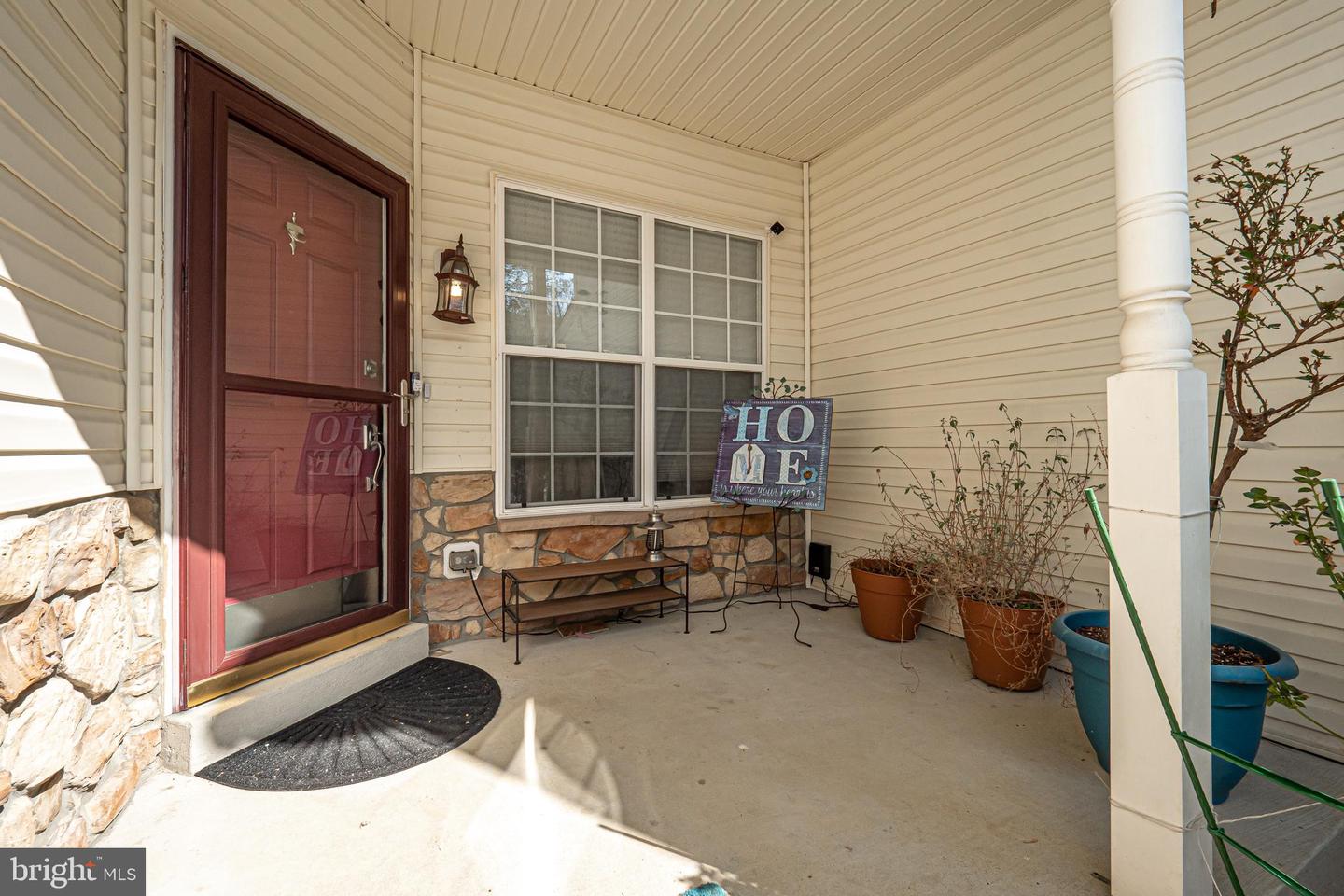 227 Birchwood Dr Property Photo 2