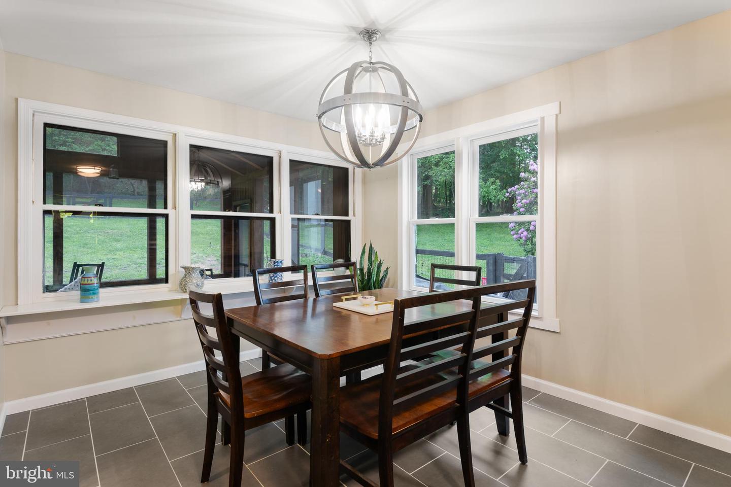 2330 Horseshoe Trl Property Photo 9