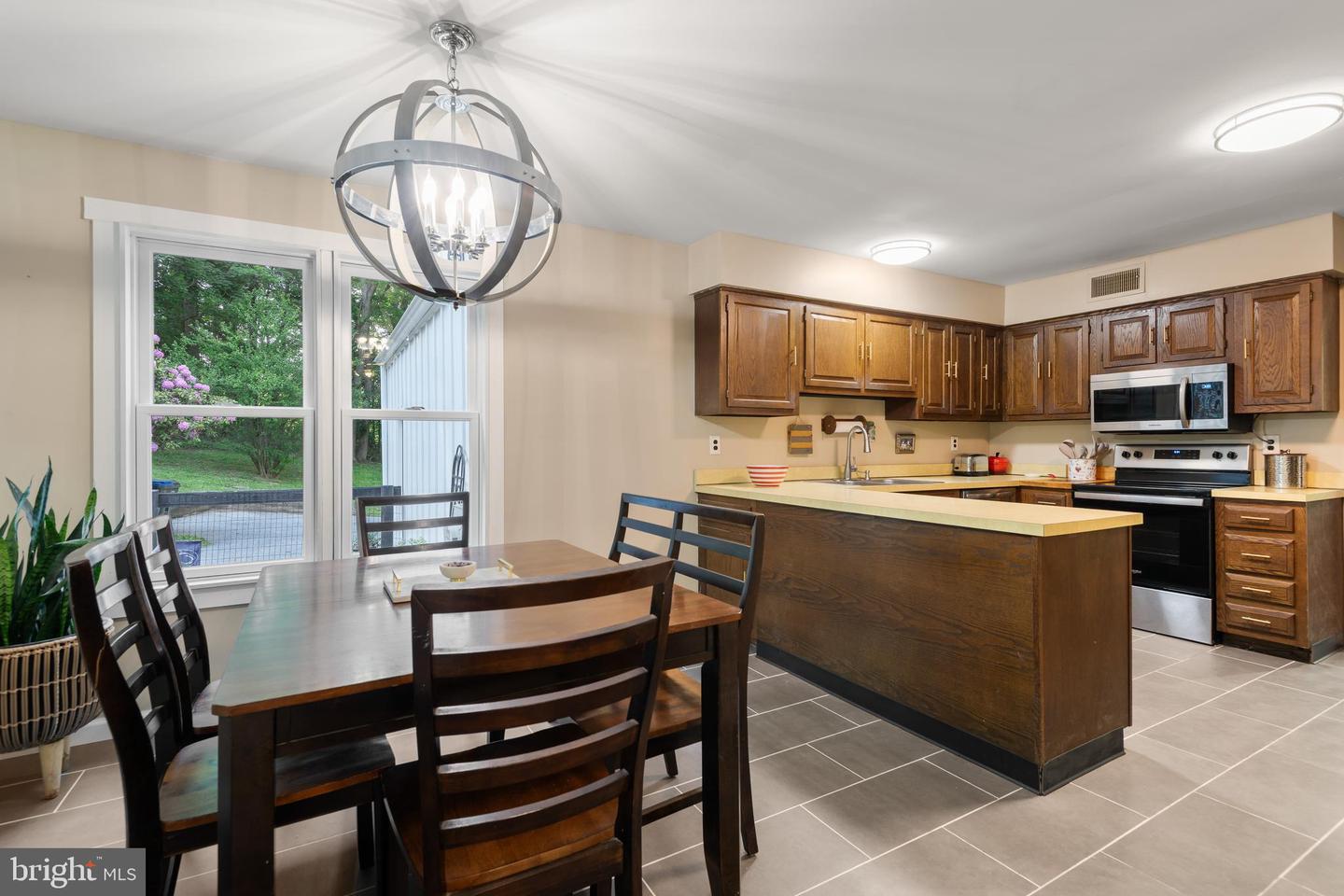 2330 Horseshoe Trl Property Photo 11