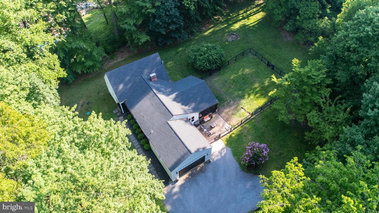 2330 Horseshoe Trl Property Photo 36