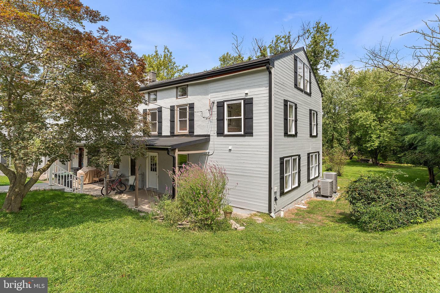 69 Cromby Rd Property Photo 1