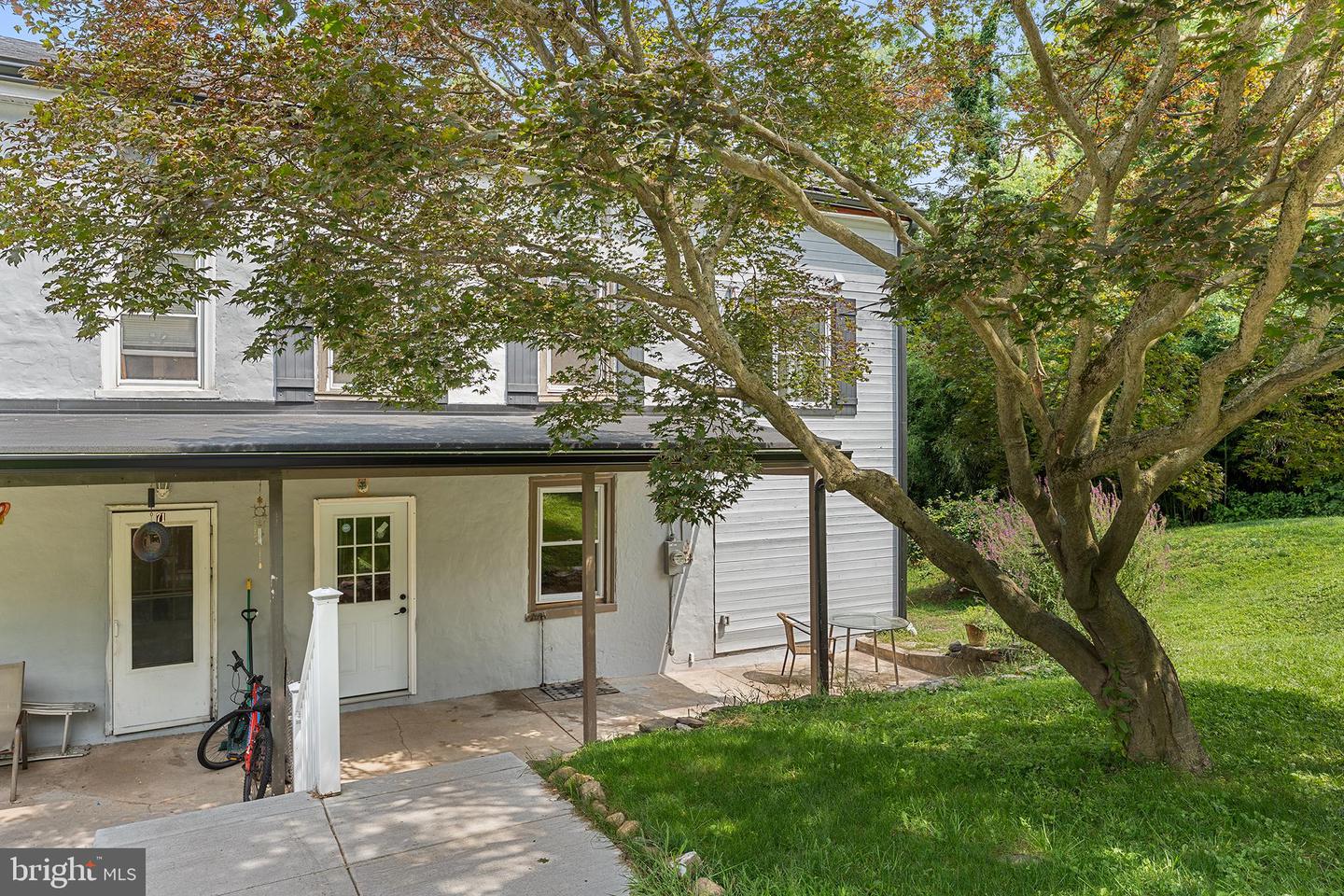 69 Cromby Rd Property Photo 2