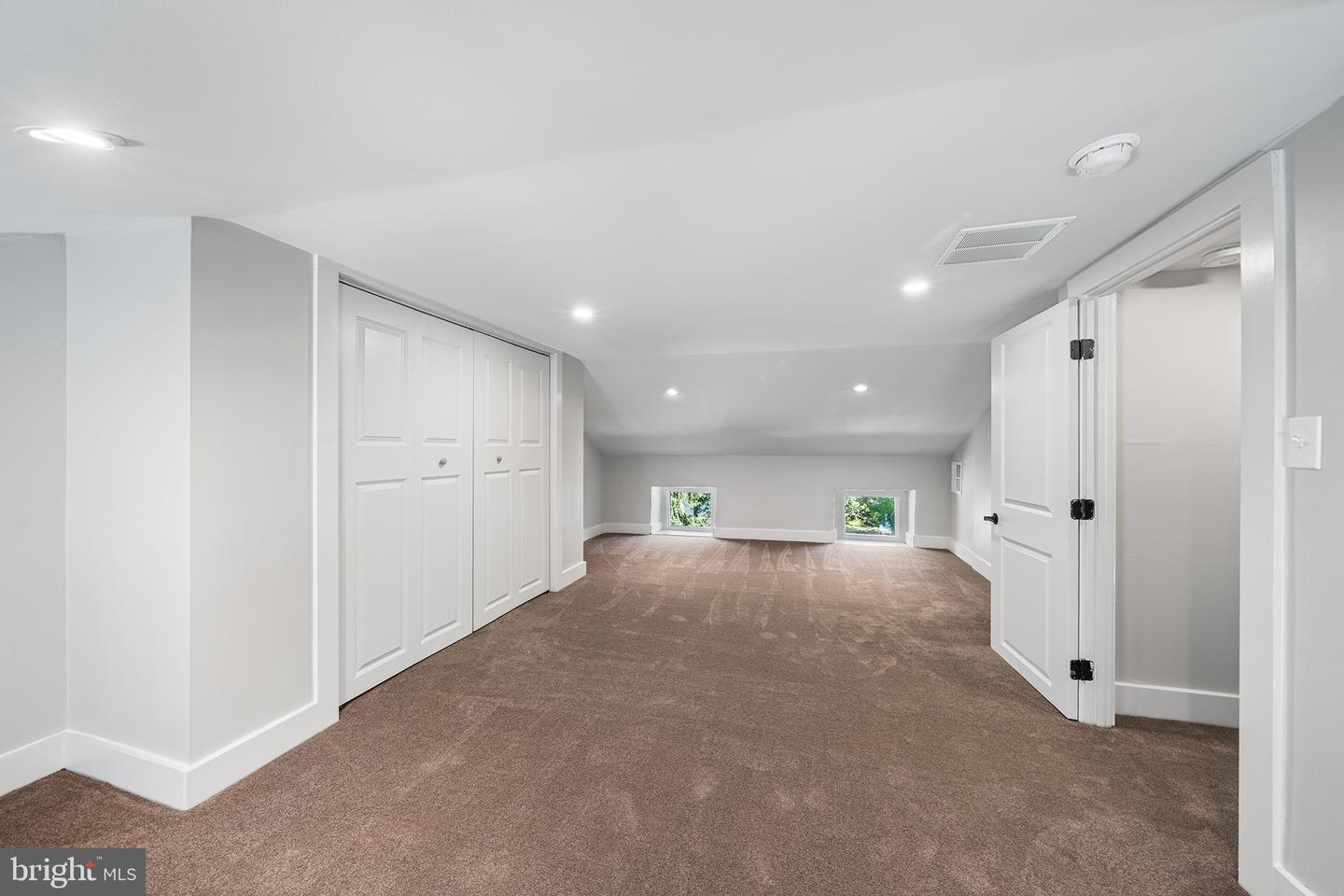 69 Cromby Rd Property Photo 28