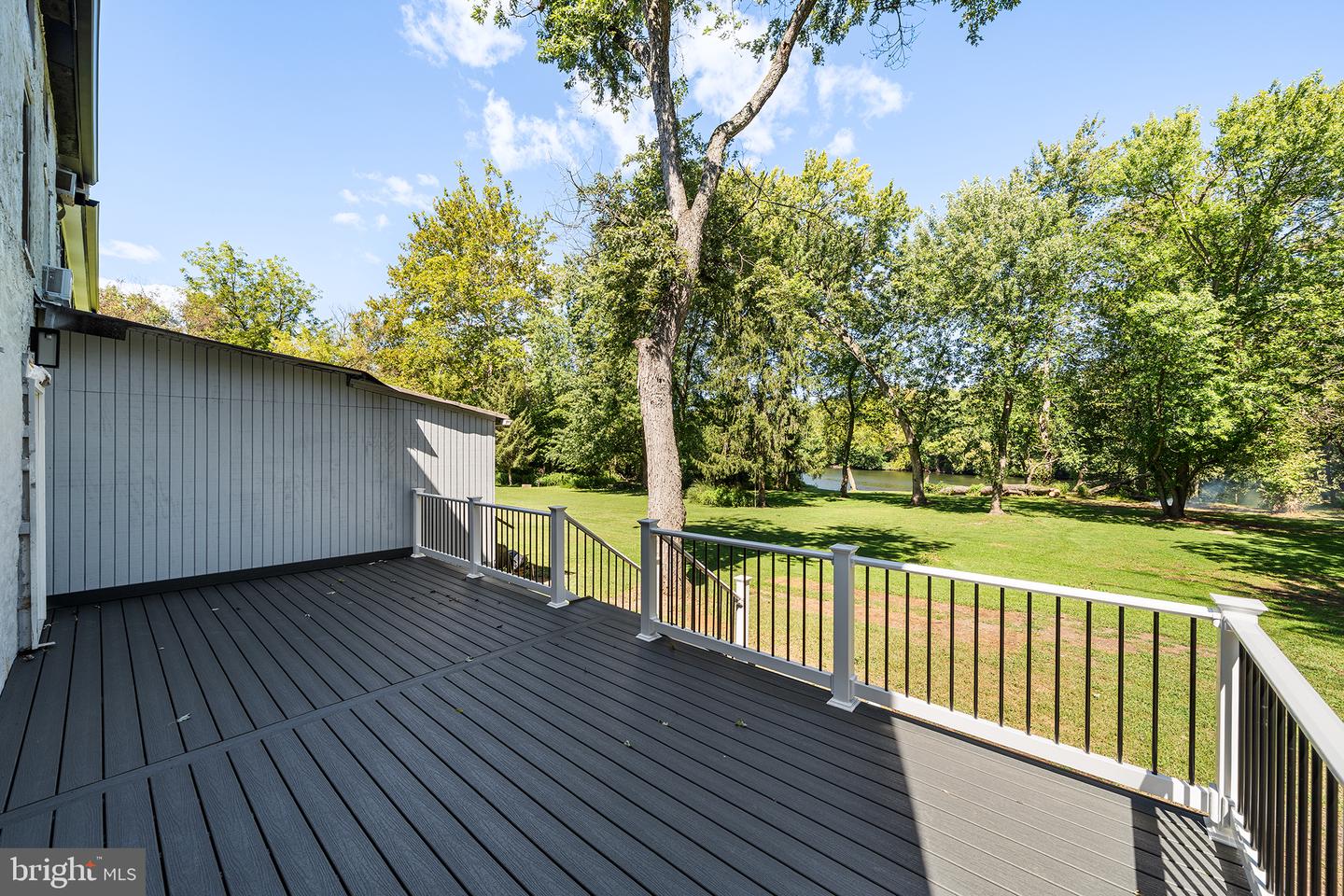 69 Cromby Rd Property Photo 35