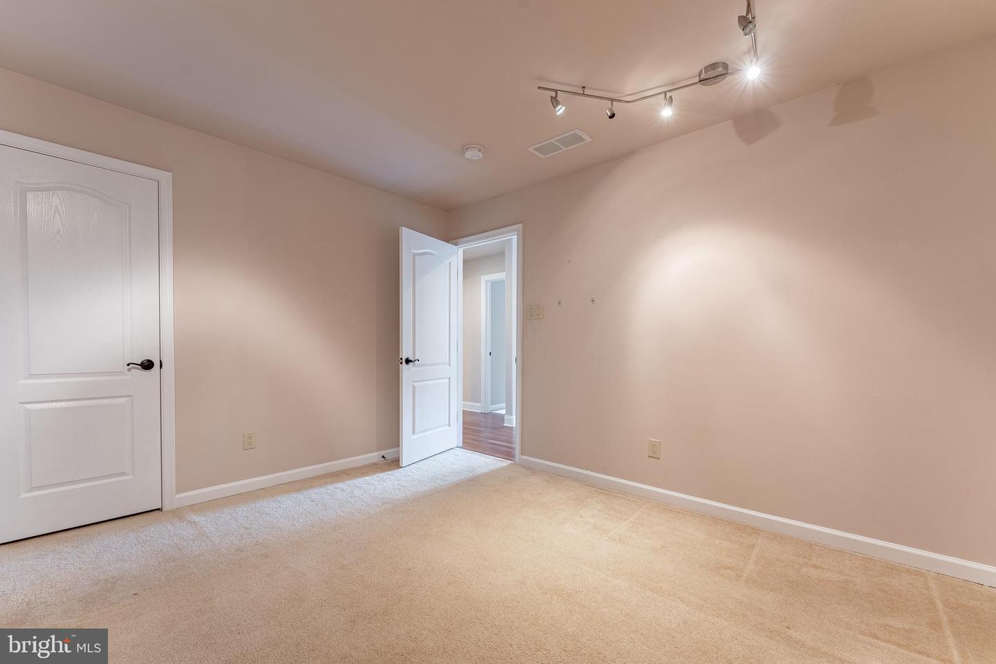 224 Hearn Ave Property Photo 53