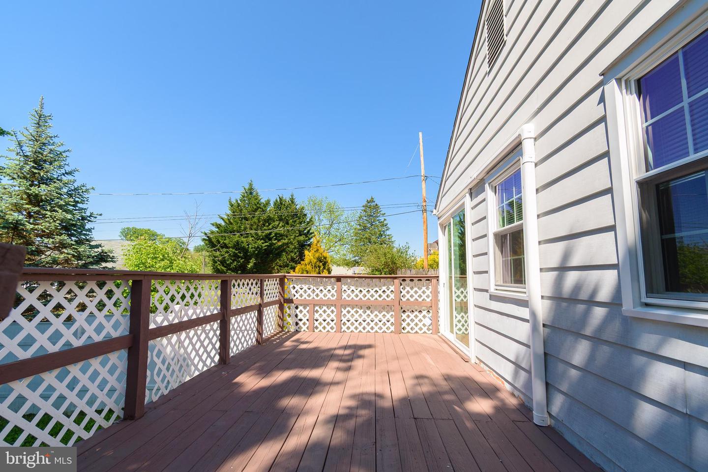 1092 W Lincoln Hwy Property Photo 17