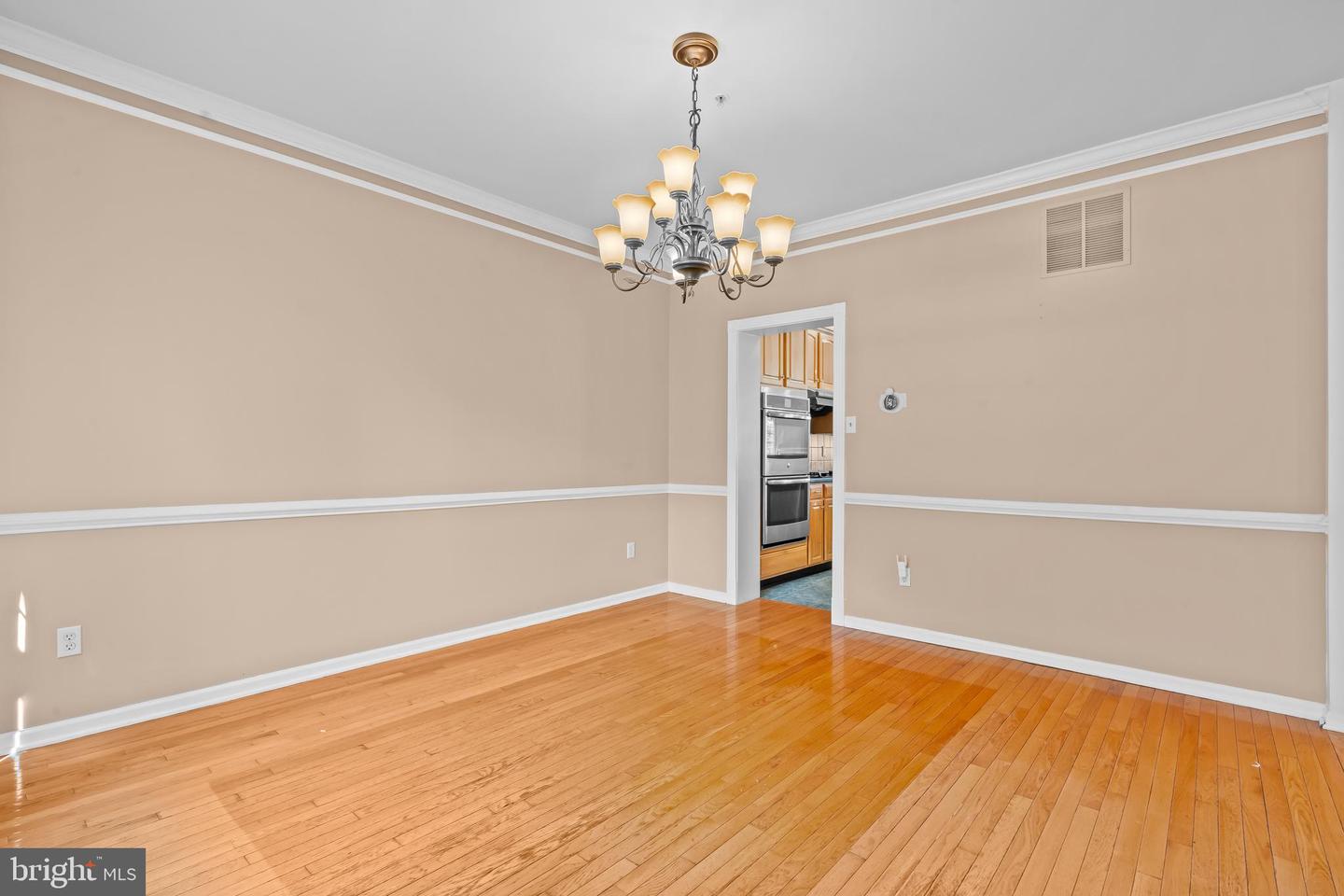 227 Silverbell Ct Property Photo 14