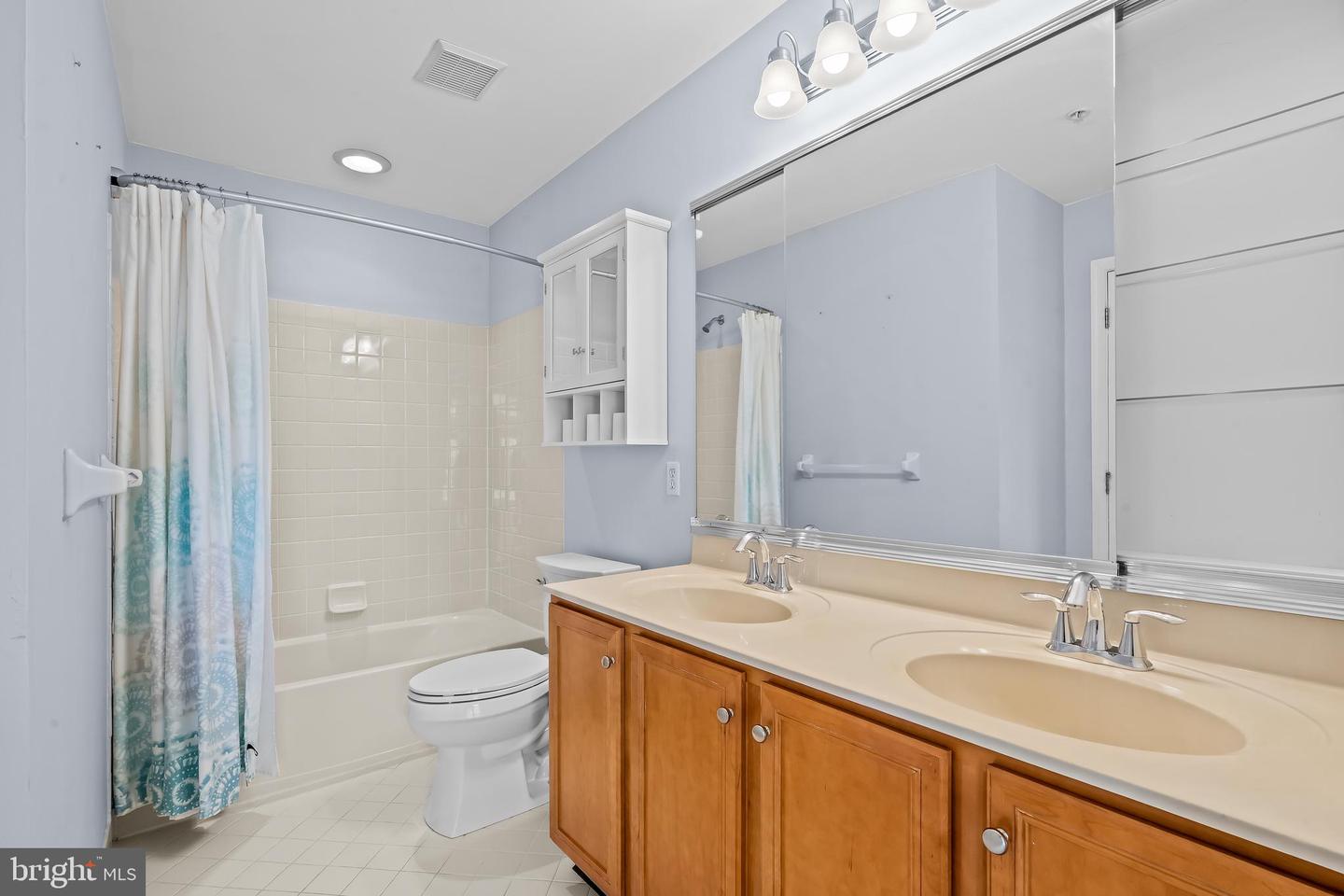 227 Silverbell Ct Property Photo 58