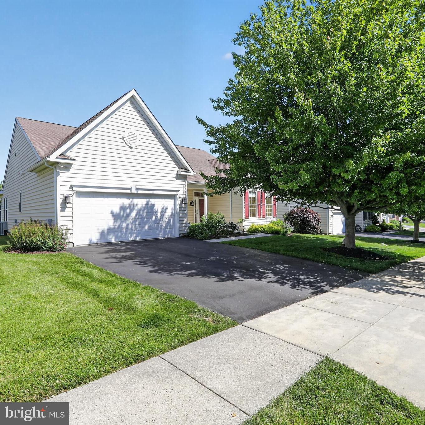 307 Sawgrass Ct Property Photo 1