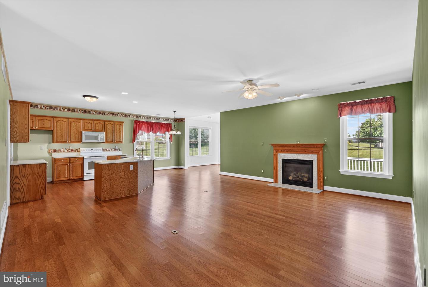 307 Sawgrass Ct Property Photo 5