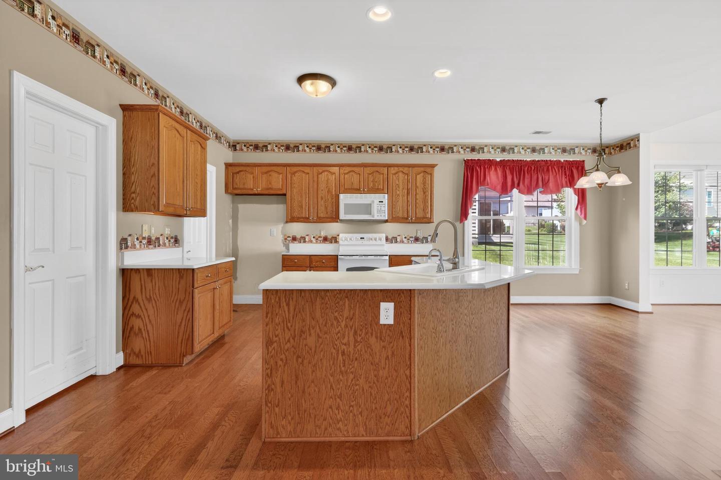 307 Sawgrass Ct Property Photo 6