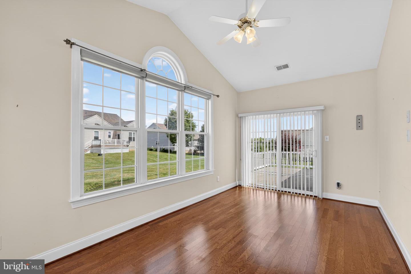 307 Sawgrass Ct Property Photo 11