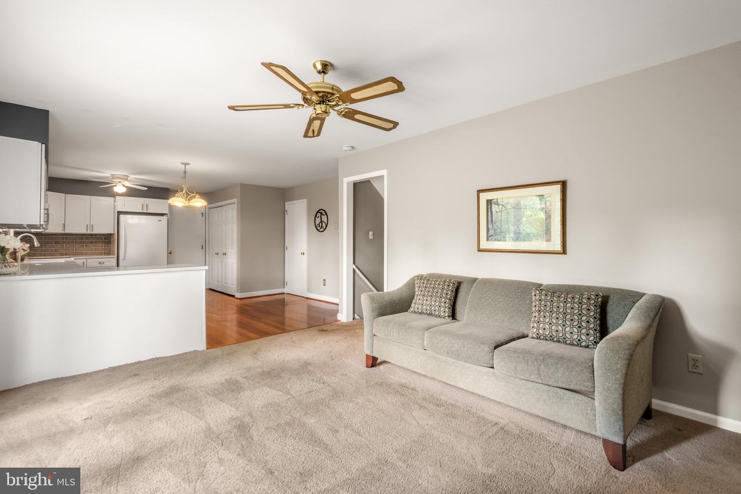602 Lorient Dr Property Photo 10