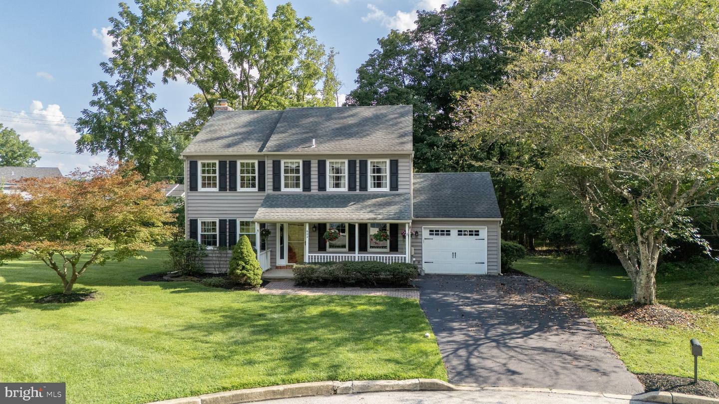602 Lorient Dr Property Photo 45
