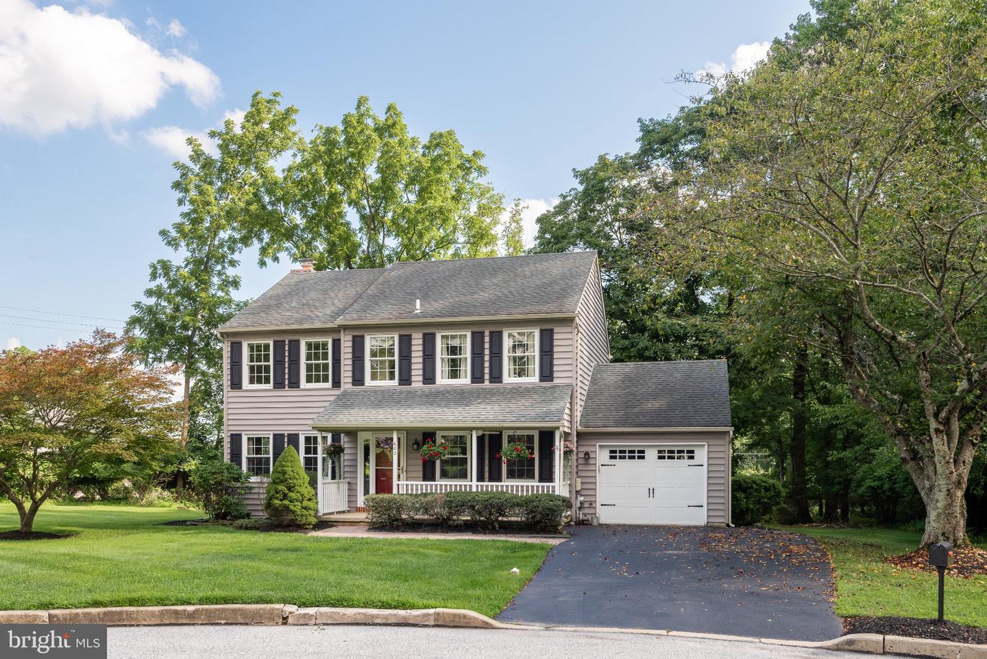 602 Lorient Dr Property Photo 46
