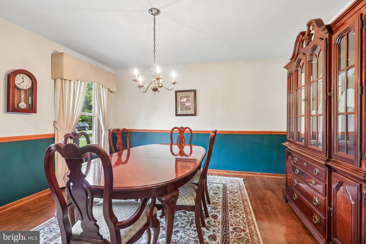 8 Long Dr Property Photo 14