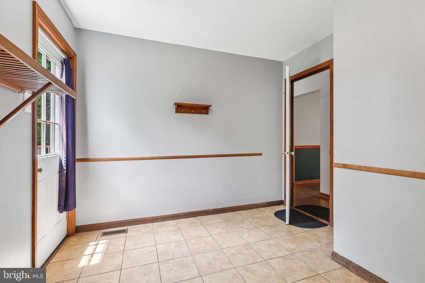 8 Long Dr Property Photo 29