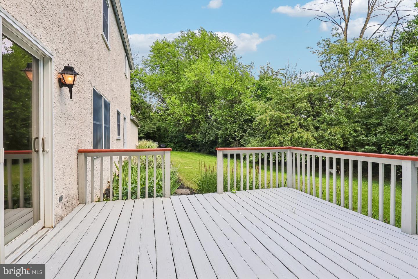 8 Long Dr Property Photo 53