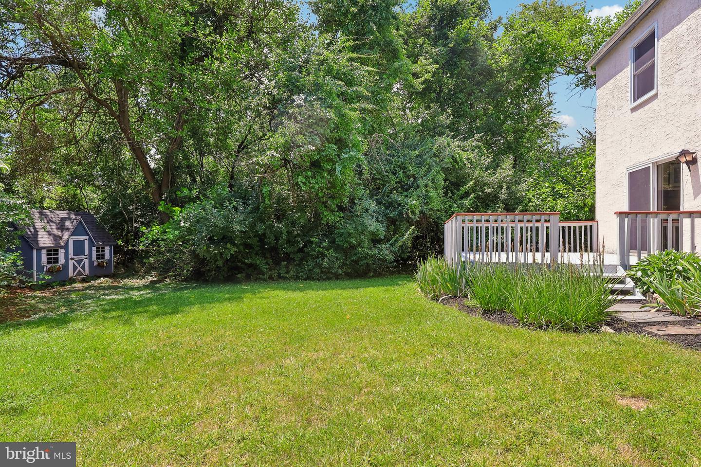 8 Long Dr Property Photo 54