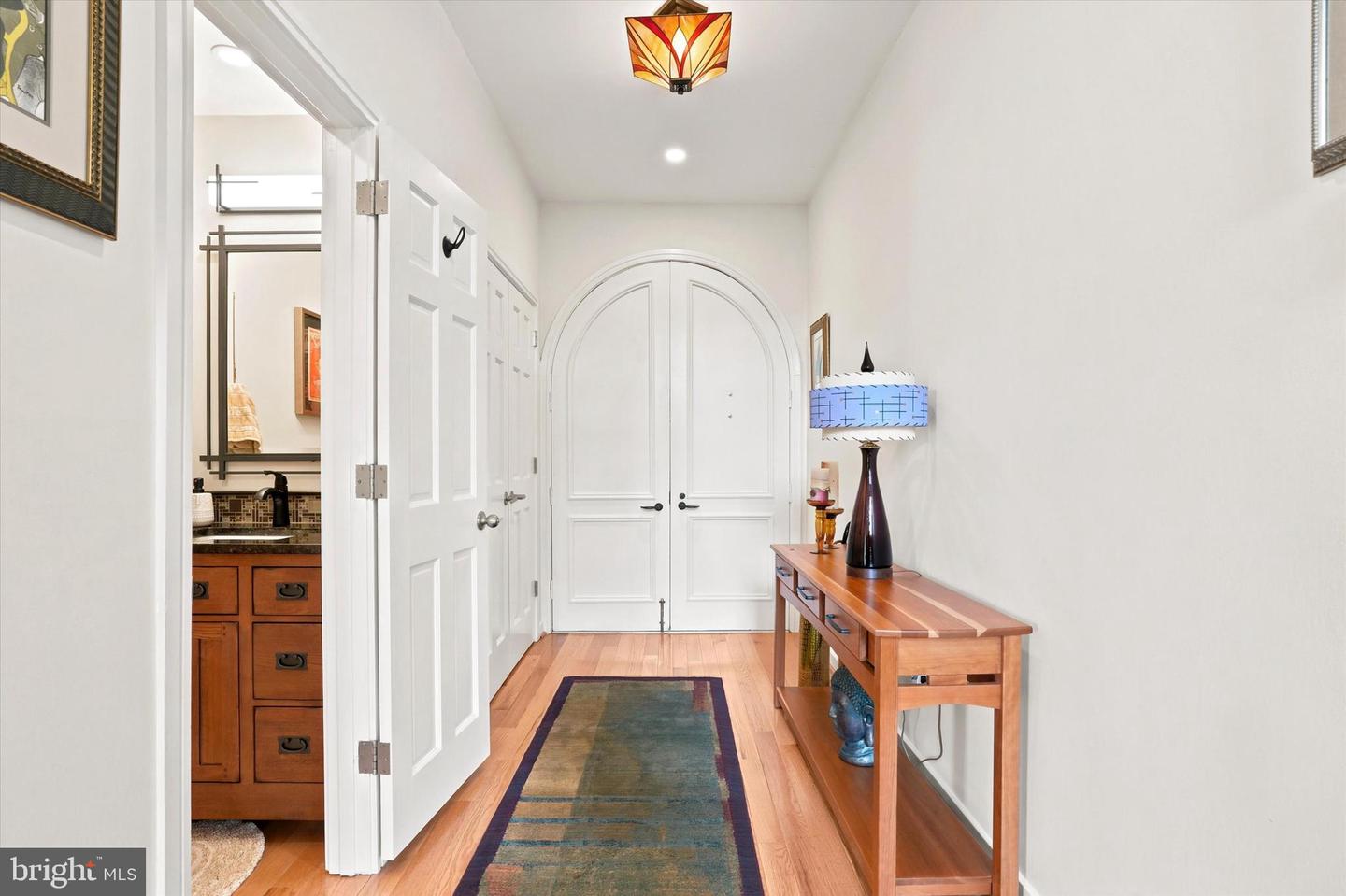 4 Dezac Property Photo 4