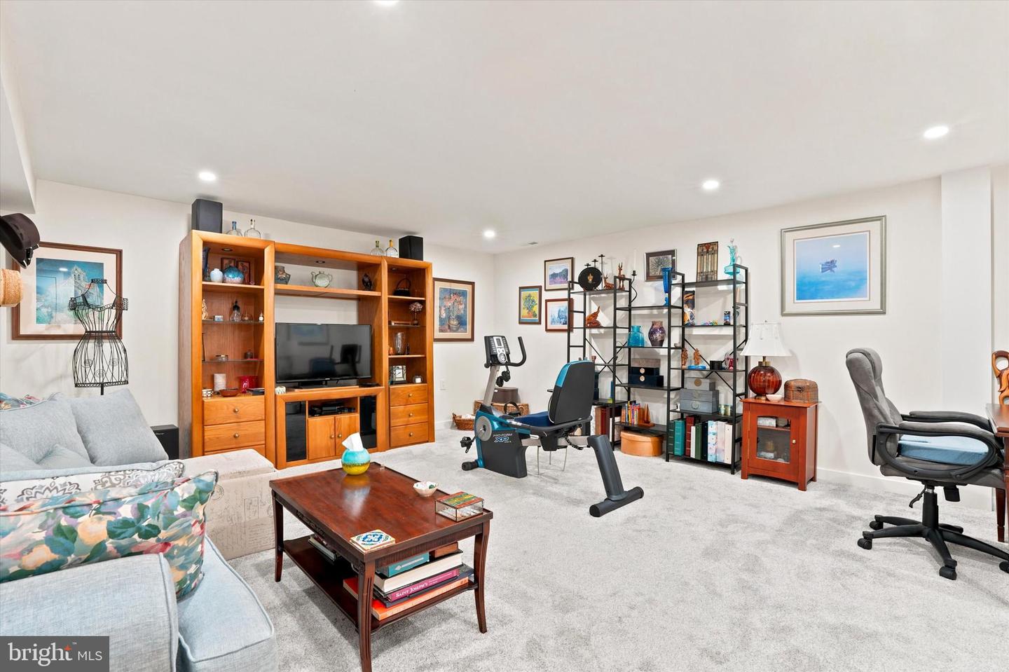 4 Dezac Property Photo 28