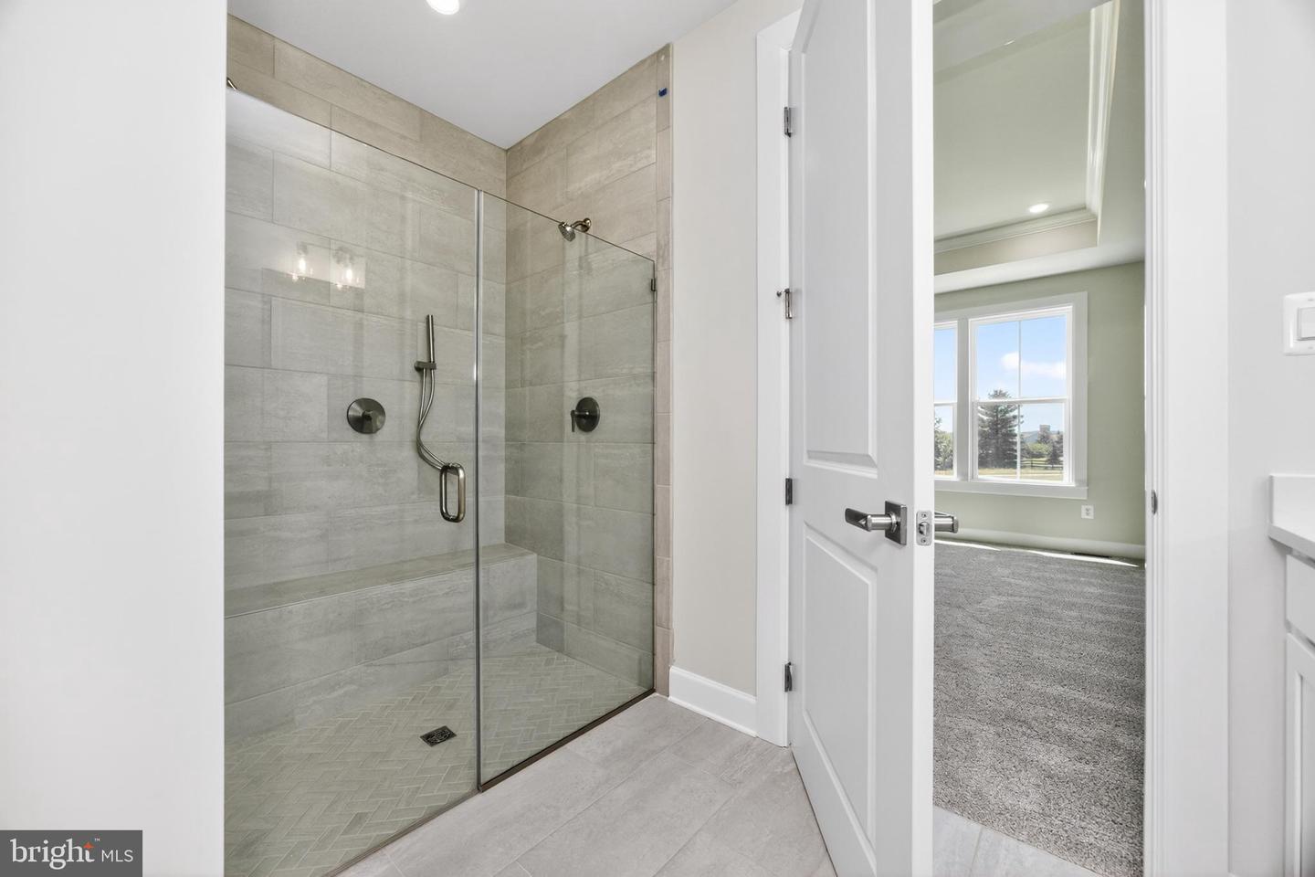 1458 Hydrangea Way Property Photo 12