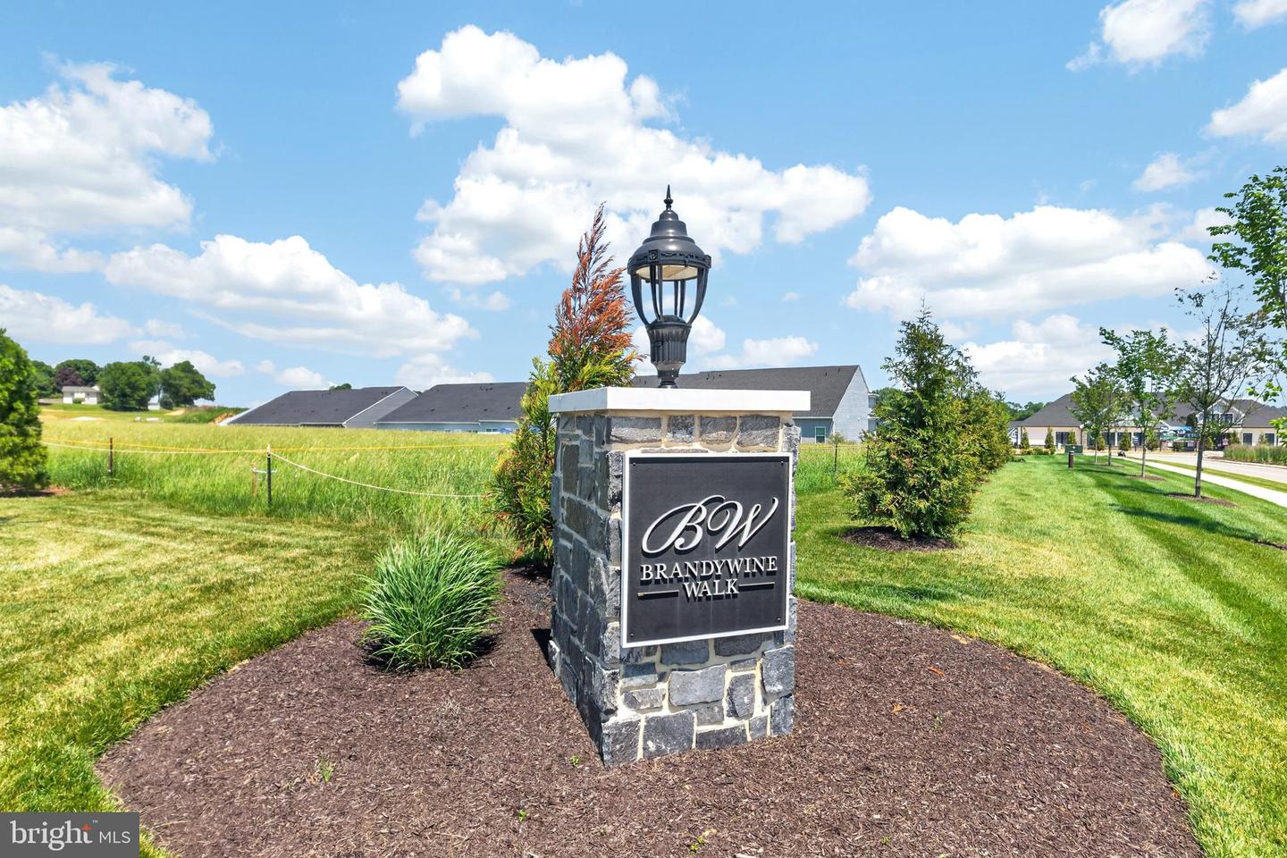 1458 Hydrangea Way Property Photo 40