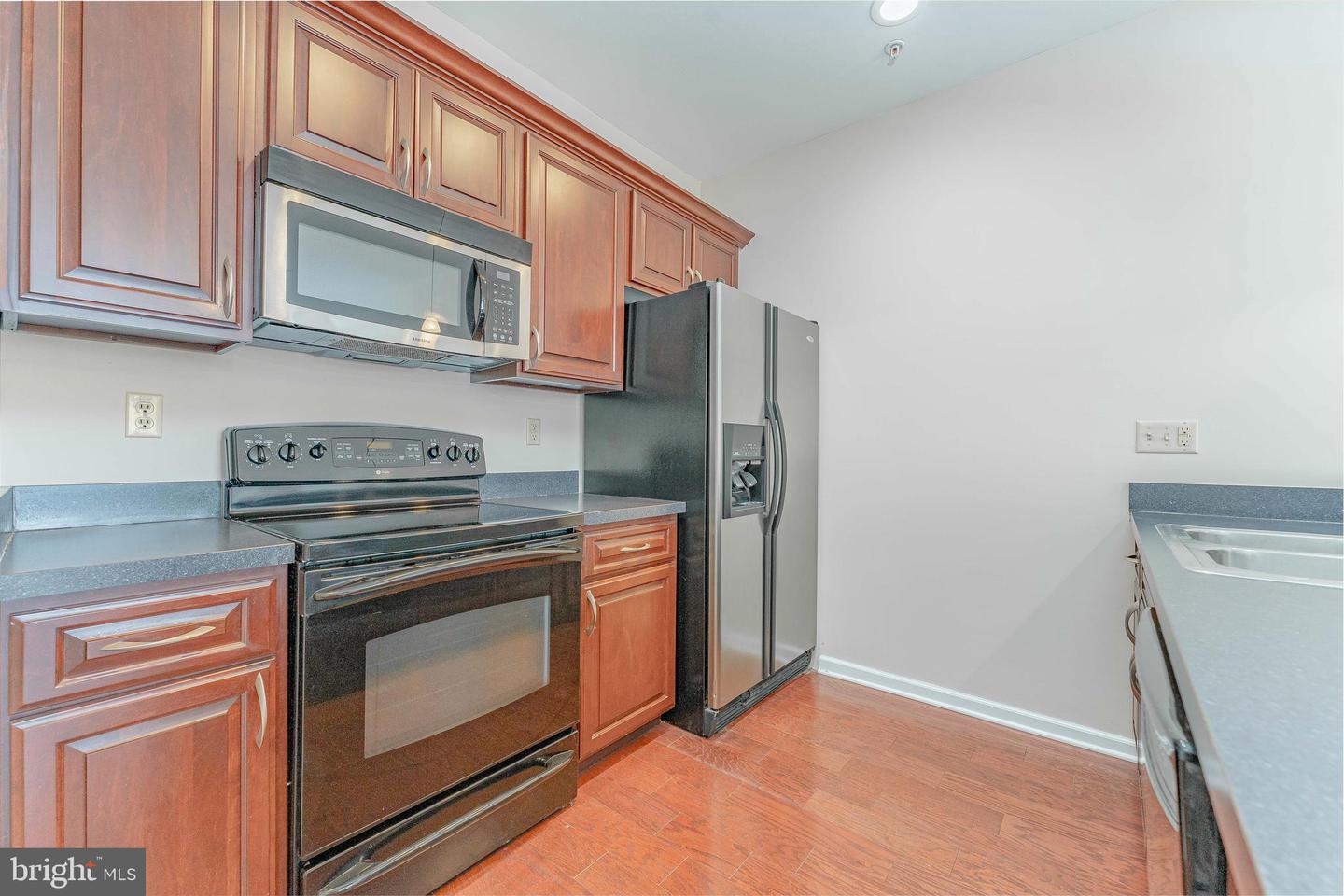 136 Bridge St #302 Property Photo 5