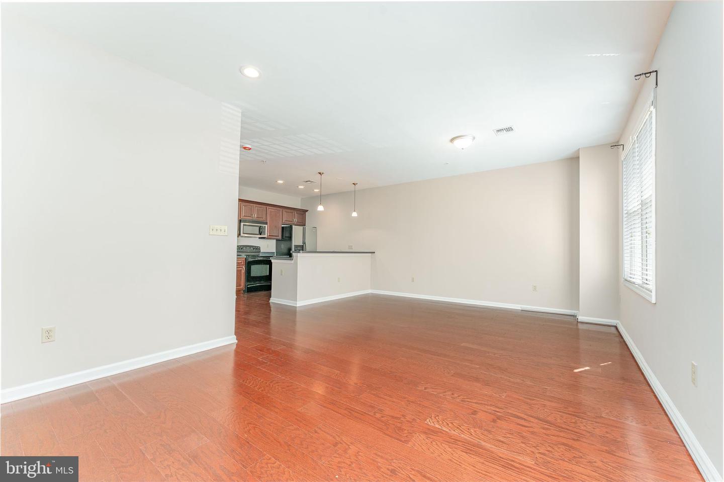 136 Bridge St #302 Property Photo 15