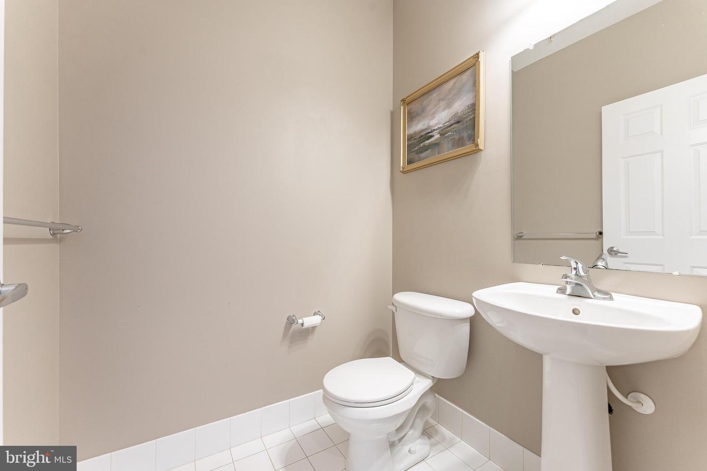 136 Bridge St #302 Property Photo 17