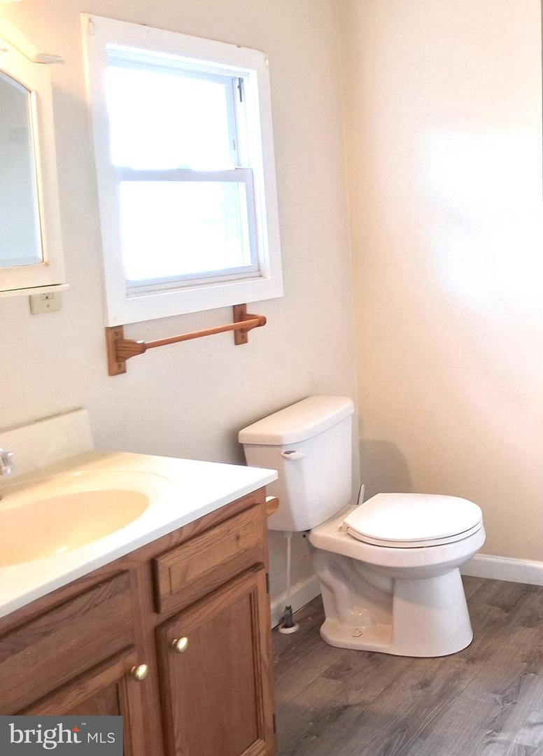 100 S Church St #2 Property Photo 17