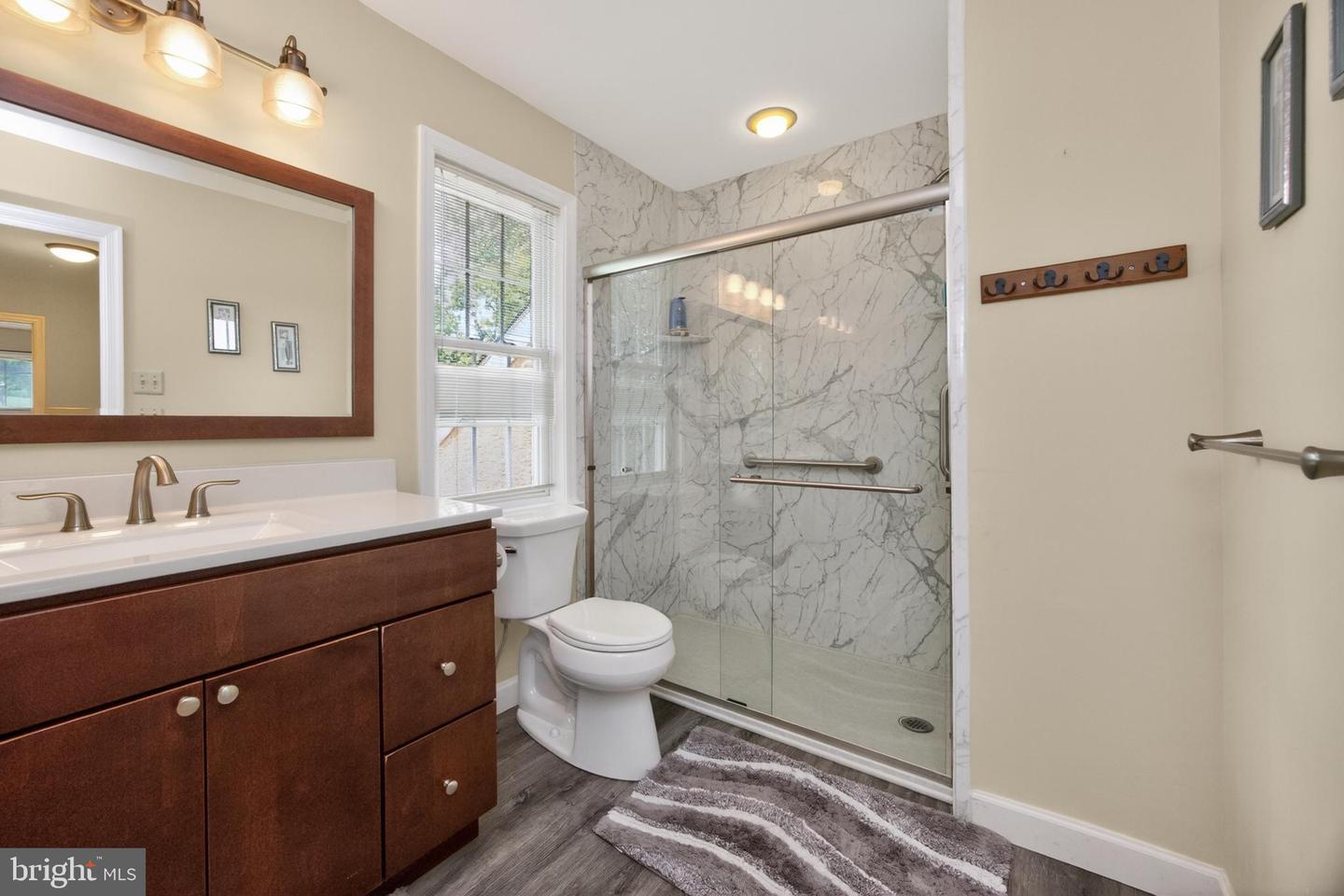 904 Victoria Ct Property Photo 42