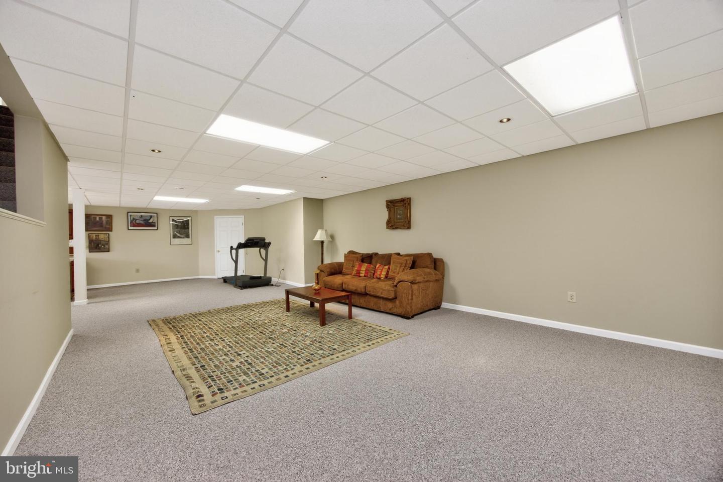 904 Victoria Ct Property Photo 53