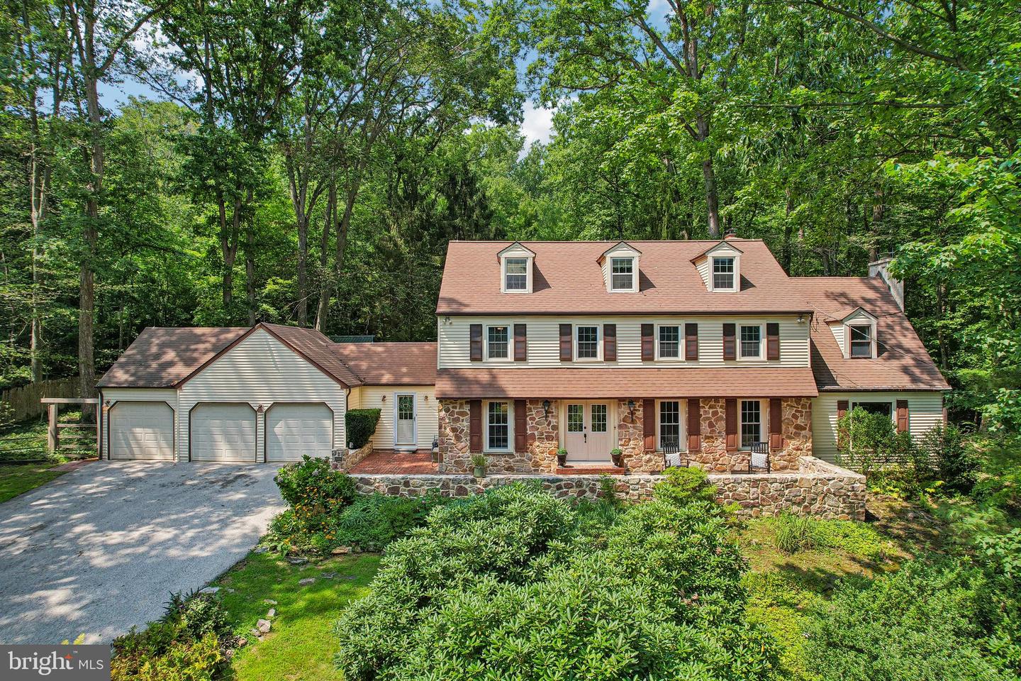 512 Conestoga Rd Property Photo 1